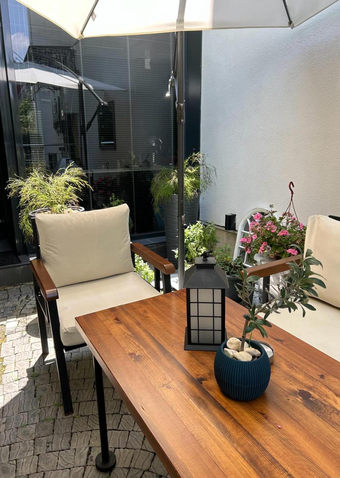 12 Rooms Hotel Koseilyas Εξωτερικό φωτογραφία